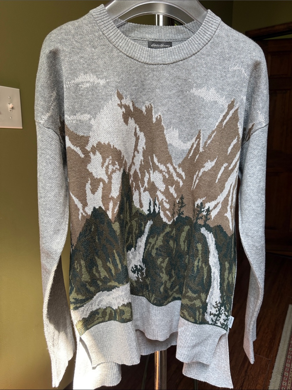 Eddie Bauer Gray Knit Sweater with Dark Label Detail
